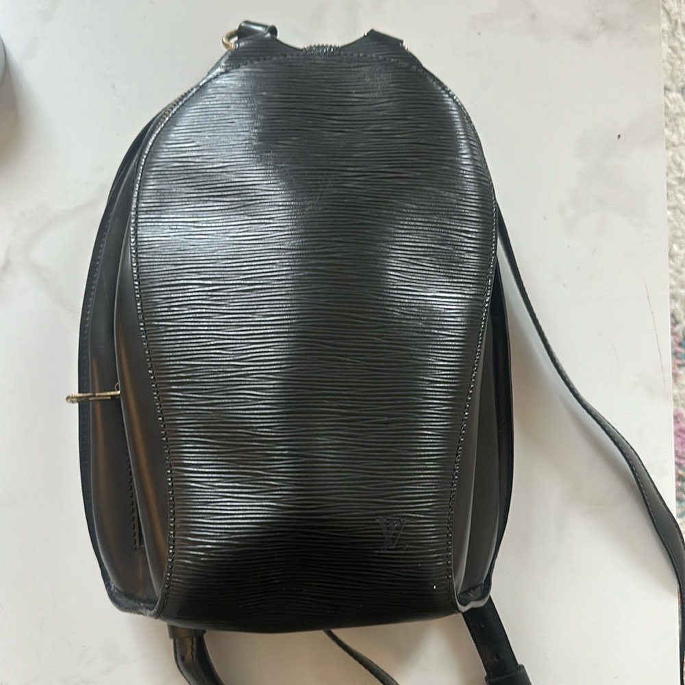 Vintage Louis Vuitton epi leather mabillon